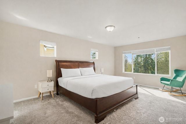 7913 39th Place NE, Marysville, WA 98270