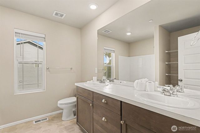 7913 39th Place NE, Marysville, WA 98270