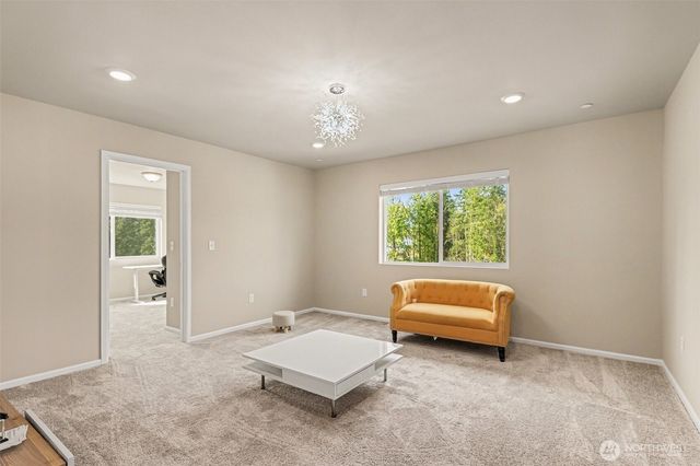 7913 39th Place NE, Marysville, WA 98270