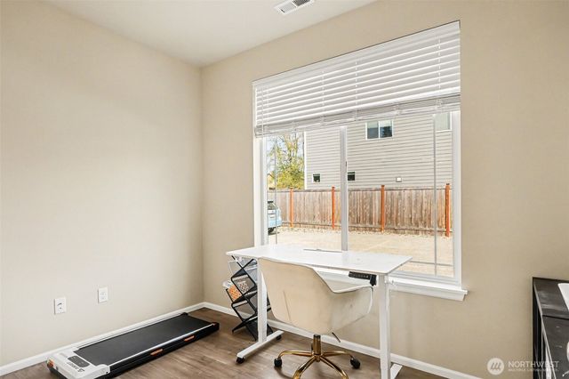 7913 39th Place NE, Marysville, WA 98270