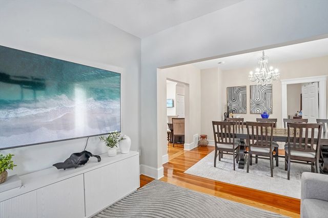 29 Harvey St, Everett, MA 02149