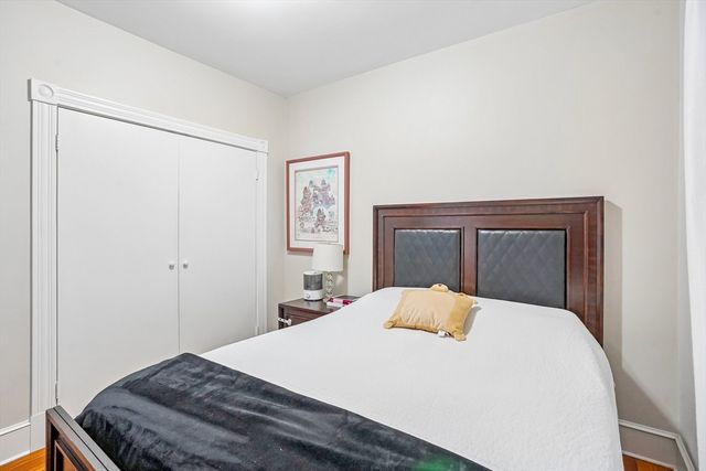 29 Harvey St, Everett, MA 02149