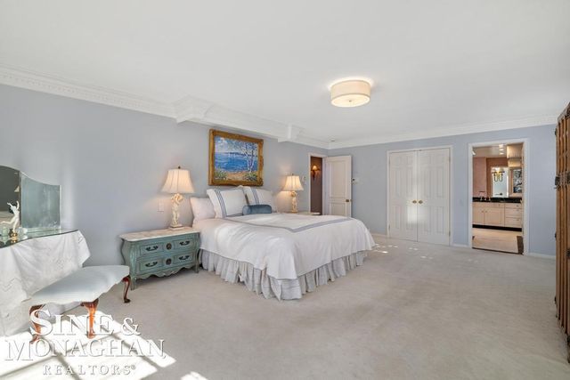 286 Grosse Pointe Boulevard, Grosse Pointe Farms, MI 48236