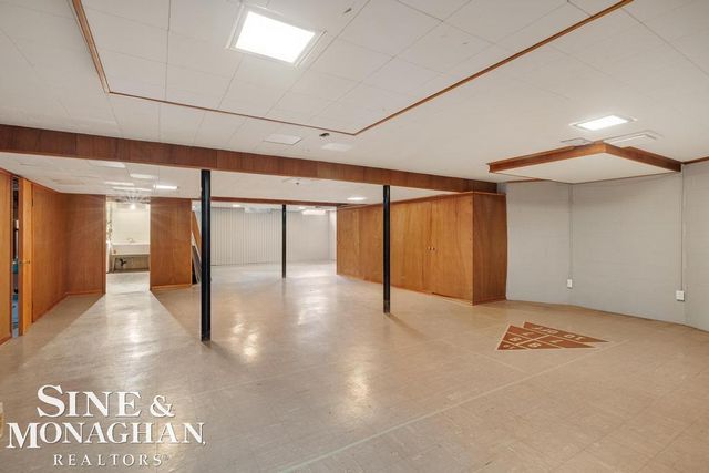 286 Grosse Pointe Boulevard, Grosse Pointe Farms, MI 48236