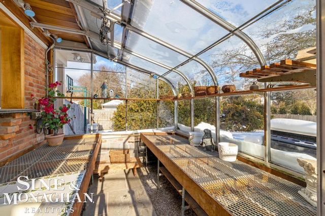 286 Grosse Pointe Boulevard, Grosse Pointe Farms, MI 48236