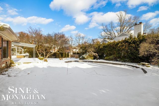 286 Grosse Pointe Boulevard, Grosse Pointe Farms, MI 48236