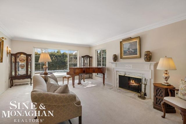 286 Grosse Pointe Boulevard, Grosse Pointe Farms, MI 48236