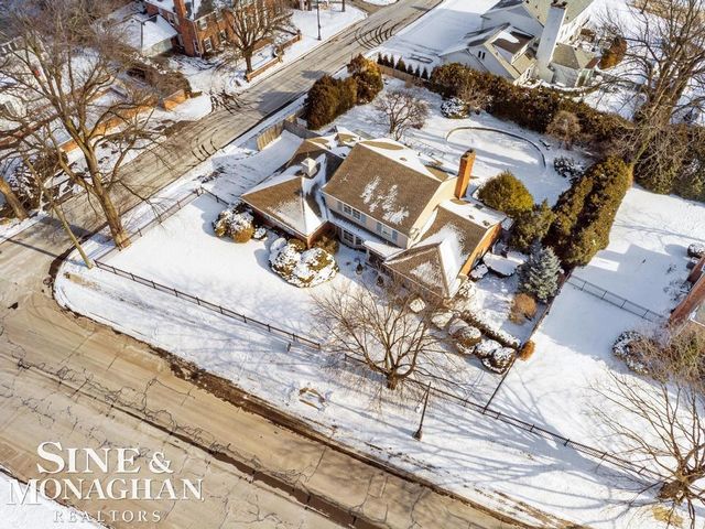 286 Grosse Pointe Boulevard, Grosse Pointe Farms, MI 48236