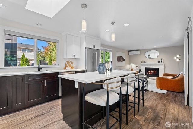 12728 NE 132nd Place, Kirkland, WA 98034