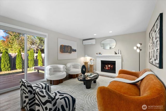 12728 NE 132nd Place, Kirkland, WA 98034