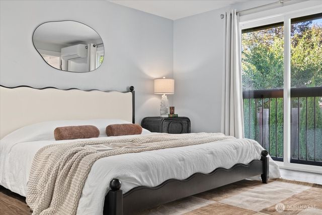 12728 NE 132nd Place, Kirkland, WA 98034