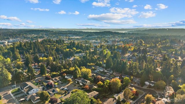 12728 NE 132nd Place, Kirkland, WA 98034