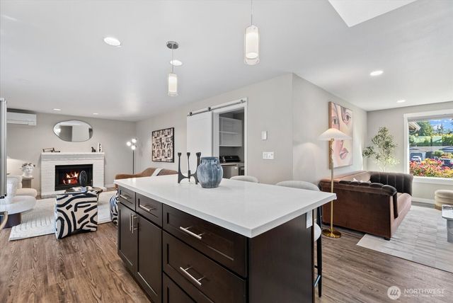 12728 NE 132nd Place, Kirkland, WA 98034