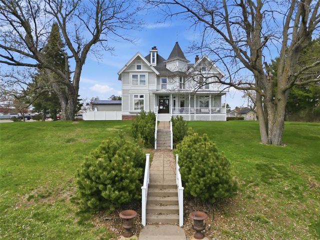 10634 Kansas Avenue, Hayward, WI 54843