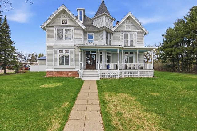 10634 Kansas Avenue, Hayward, WI 54843