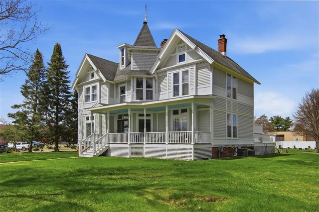 10634 Kansas Avenue, Hayward, WI 54843
