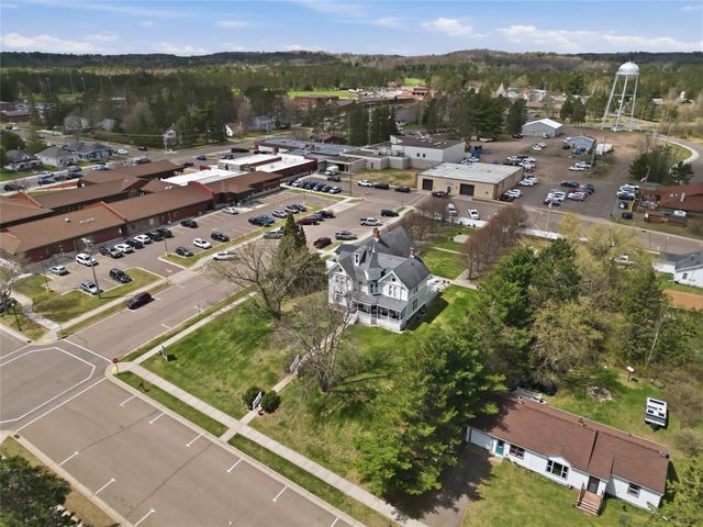 10634 Kansas Avenue, Hayward, WI 54843