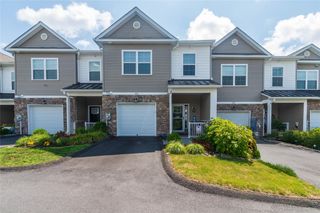 208 Hudson View Terrace, Hyde Park, NY 12538