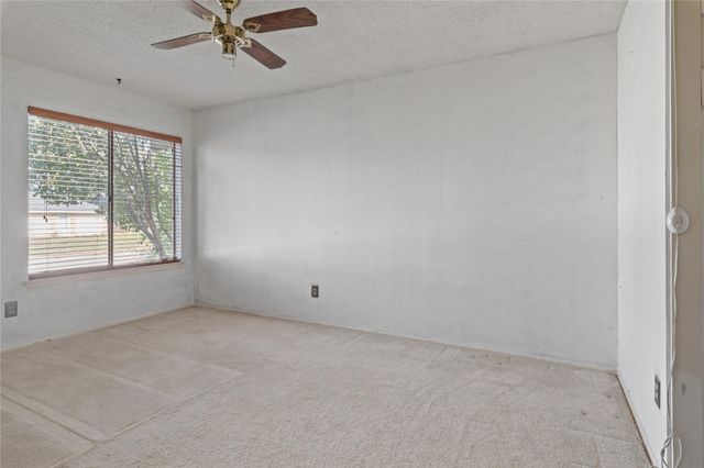 1722 Plantation Road, Garland, TX 75044