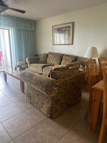 2812 S Garden Dr S 304, Lake Worth, FL 33461