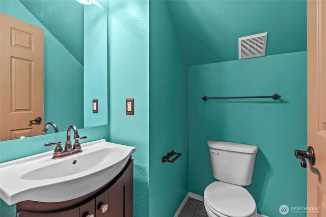 8308 49th Loop SE, Olympia, WA 98513