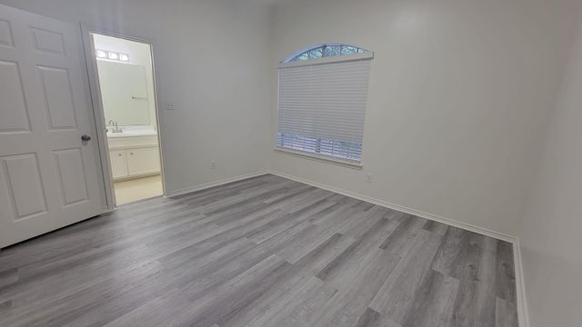 2514 Creek Bluff Lane, Missouri City, TX 77459