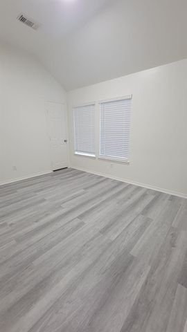 2514 Creek Bluff Lane, Missouri City, TX 77459