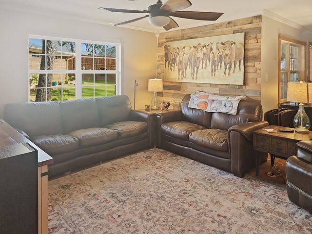 713 Ross Trail, Arlington, TX 76012