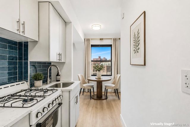 64-34 102nd Street F7, Rego Park, NY 11374