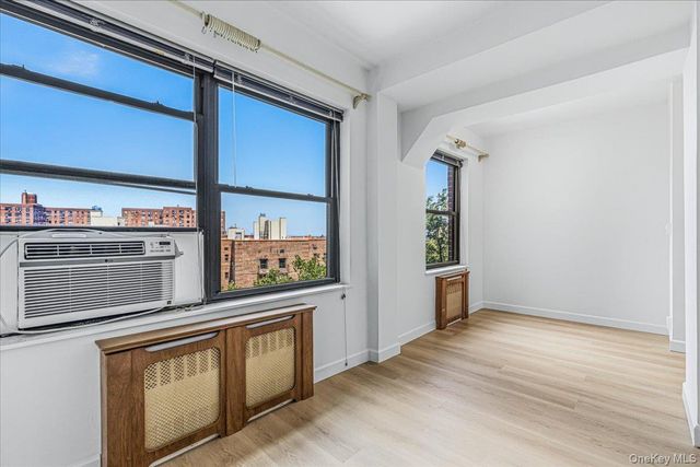 64-34 102nd Street F7, Rego Park, NY 11374