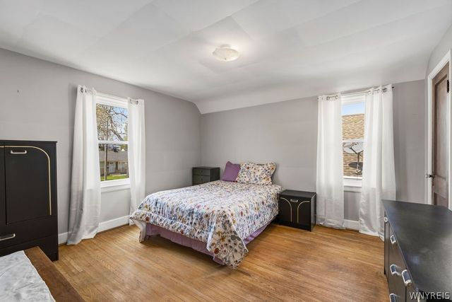 1215 86th Street, Niagara Falls, NY 14304