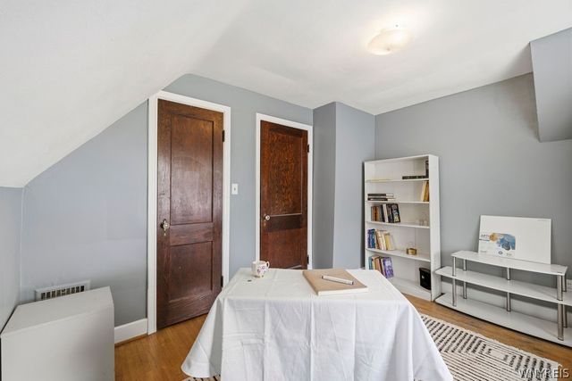 1215 86th Street, Niagara Falls, NY 14304