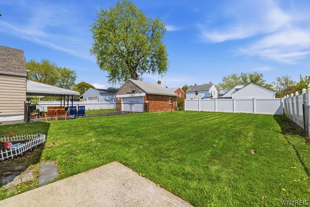 1215 86th Street, Niagara Falls, NY 14304
