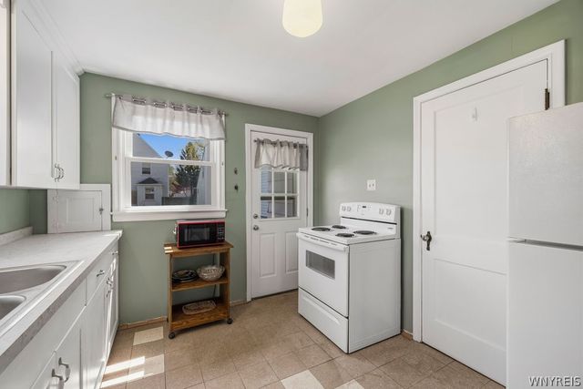 1215 86th Street, Niagara Falls, NY 14304