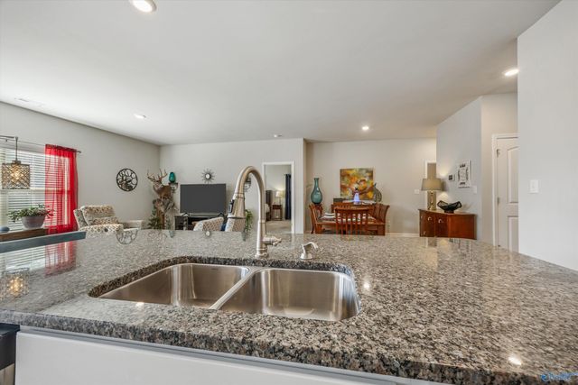 183 Kingsford Street, Meridianville, AL 35759