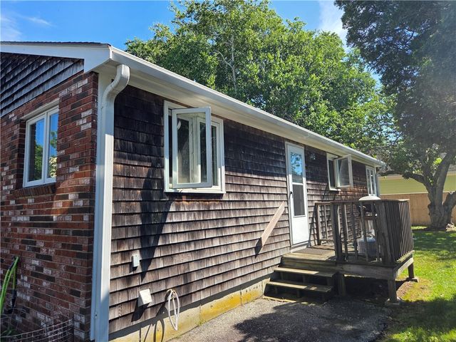 23 Butler Street, Newport, RI 02840