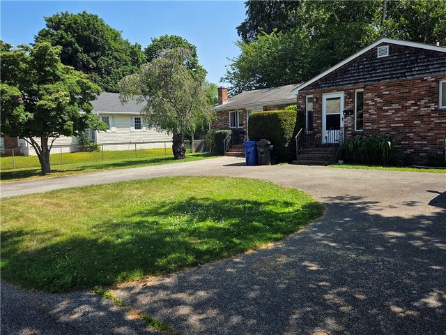 23 Butler Street, Newport, RI 02840