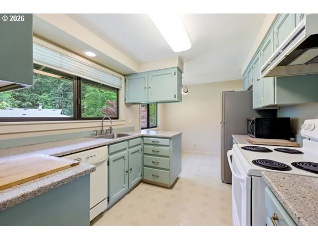 497 Ne SCOTT Ave, Gresham, OR 97030