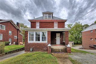 1216 S Pittsburgh Street, Connellsville, PA 15425