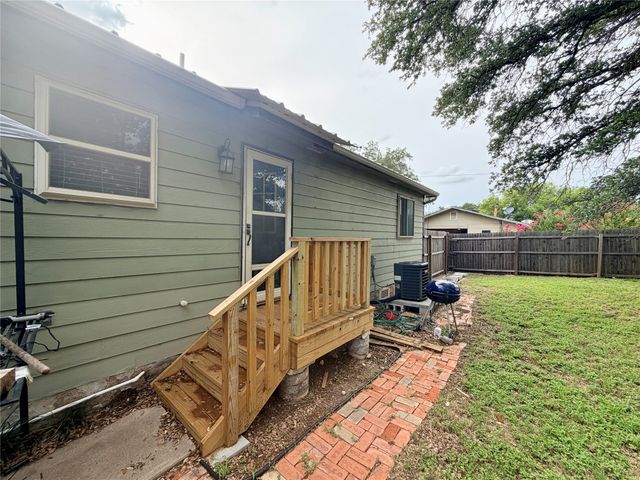 1902 Cline Street, Goldthwaite, TX 76844