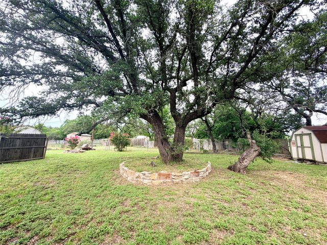 1902 Cline Street, Goldthwaite, TX 76844