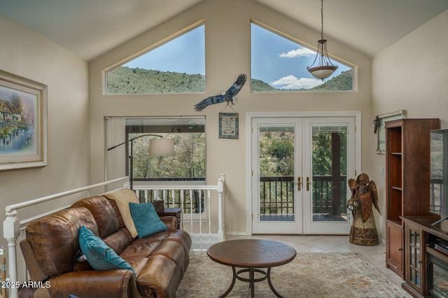 10570 W CHERRY CREEK Road, Dewey, AZ 86327