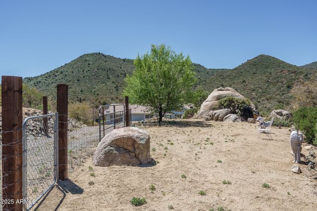 10570 W CHERRY CREEK Road, Dewey, AZ 86327