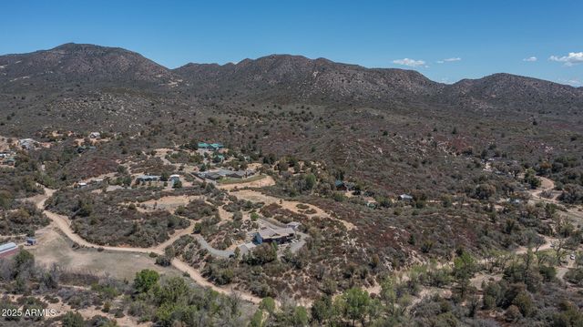 10570 W CHERRY CREEK Road, Dewey, AZ 86327