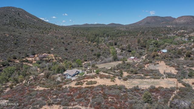 10570 W CHERRY CREEK Road, Dewey, AZ 86327