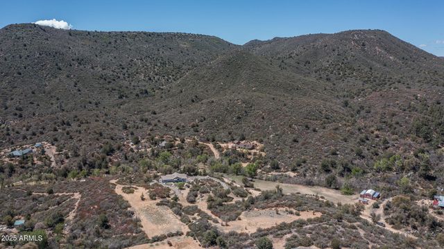 10570 W CHERRY CREEK Road, Dewey, AZ 86327