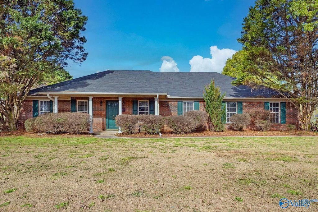 106 Smith Vasser Road, Harvest, AL 35749