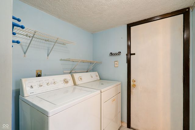 5425 Gambel Road, Indianapolis, IN 46221