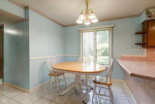 5425 Gambel Road, Indianapolis, IN 46221