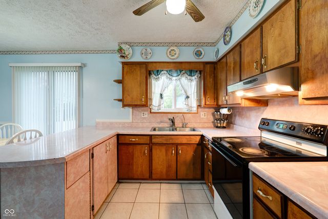 5425 Gambel Road, Indianapolis, IN 46221